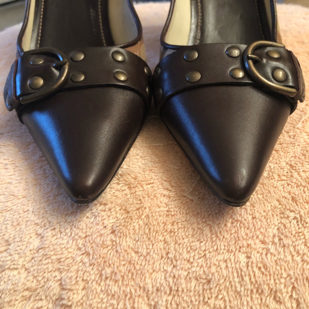 Coach buckle style pumps size 6 - Picture 3 of 6